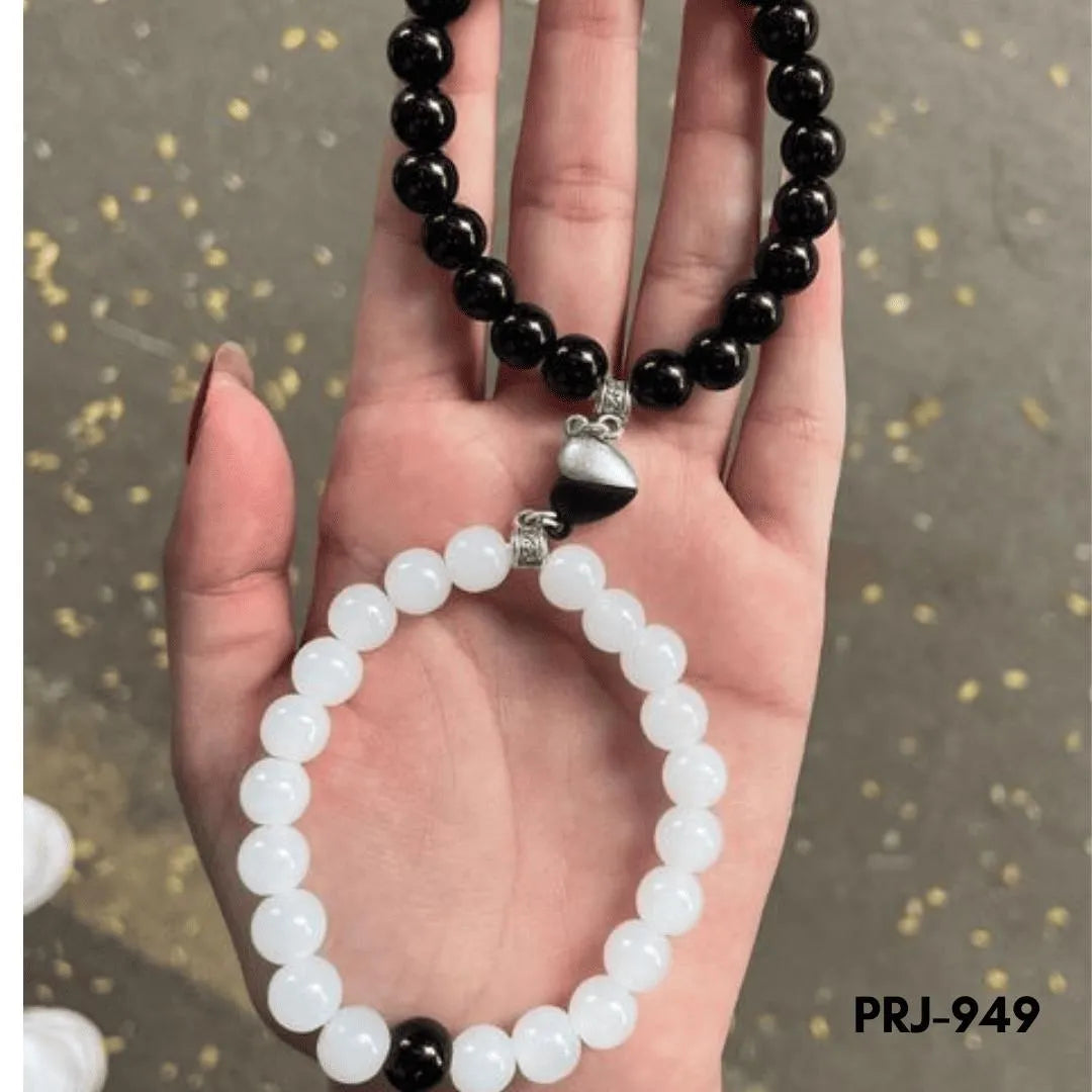 Magnetic Heart Bracelet Set Black White Glass Beads